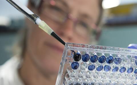 Treating brain tumours